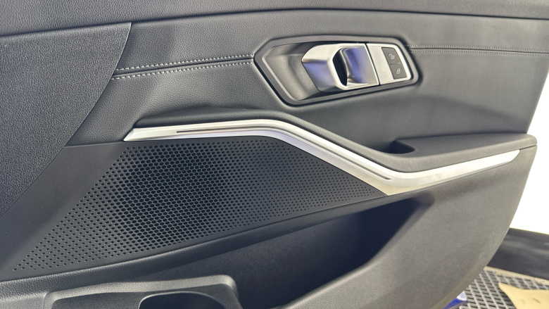 BMW 3 Series 330i M Sport 4dr Step Auto [Pro Pack] Petrol Saloon